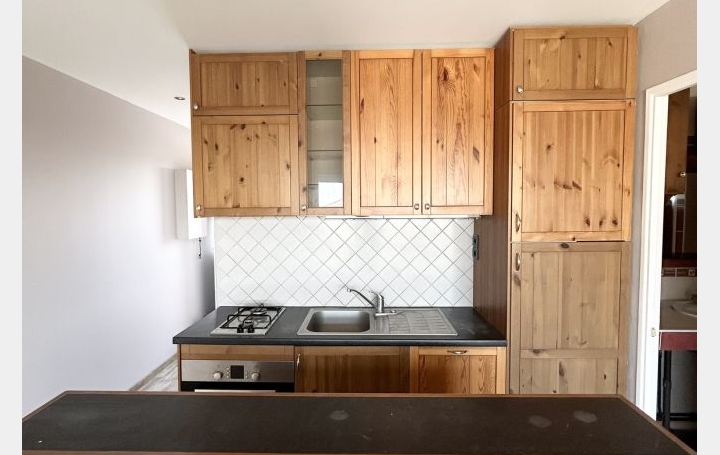 2 Pièces LE GRAU-DU-ROI (30240)  36 m2 725 € 