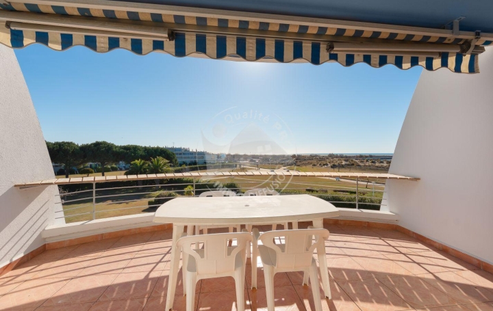 Studio LE GRAU-DU-ROI (30240)  28 m2 294 € 