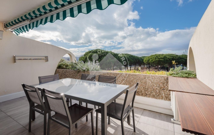 2 Pièces LE GRAU-DU-ROI (30240)  30 m2 705 € 