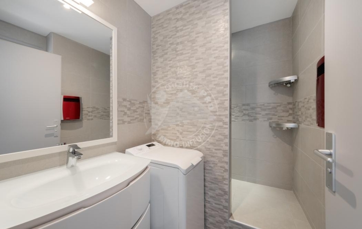 Studio LE GRAU-DU-ROI (30240)  27 m2 154 000 € 