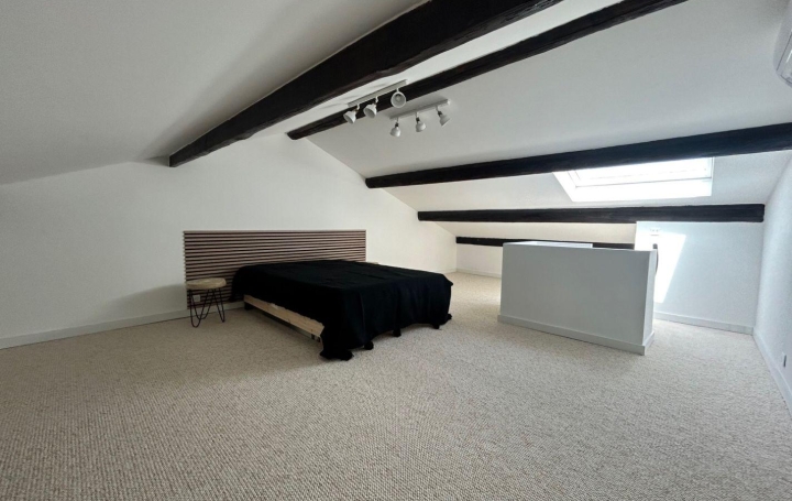 1 Pièce LE GRAU-DU-ROI (30240)  62 m2 168 500 € 