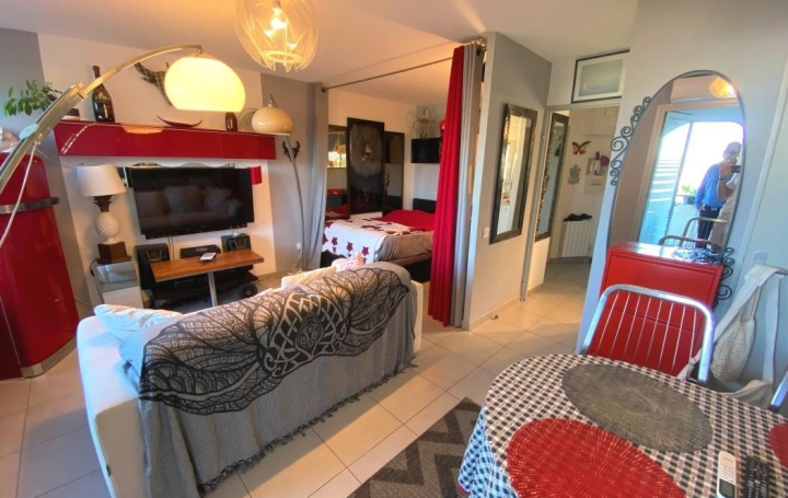 Studio LE GRAU-DU-ROI (30240)  31 m2 209 000 € 