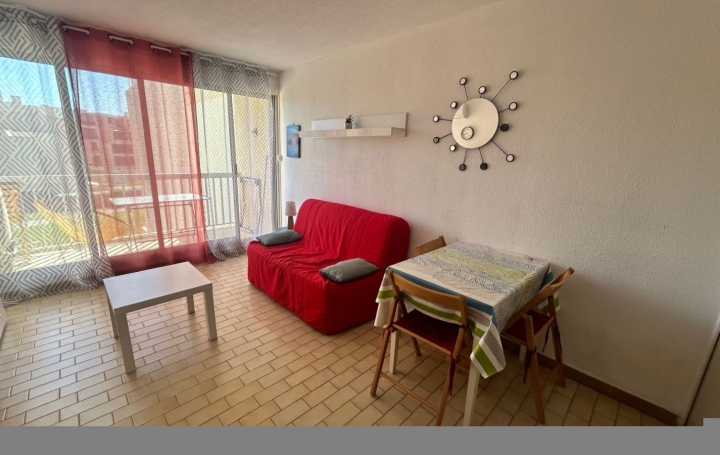 Studio LE GRAU-DU-ROI (30240)  21 m2 99 360 € 