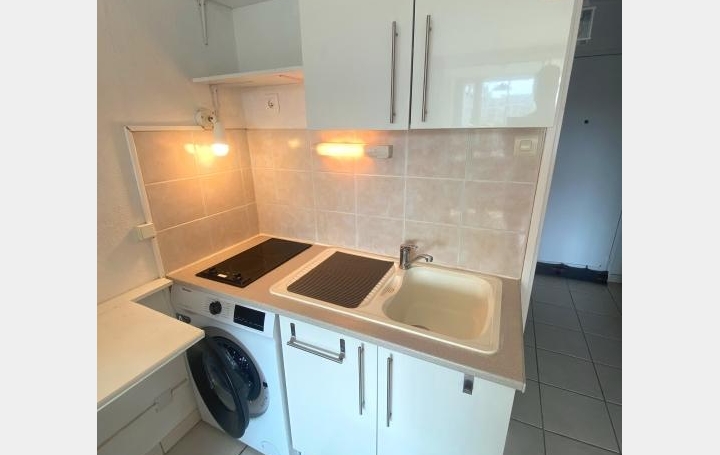 Studio LE GRAU-DU-ROI (30240)  27 m2 127 800 € 