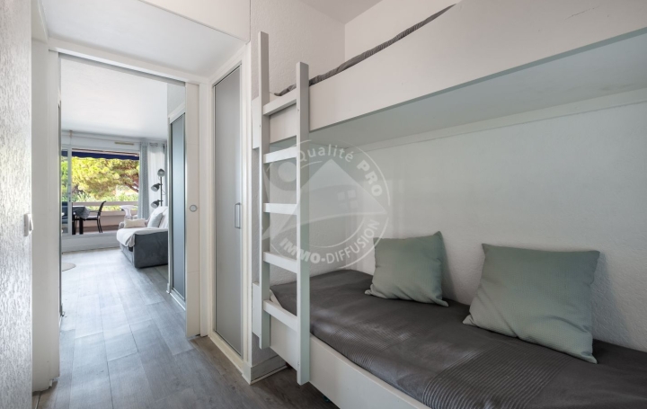 Studio LE GRAU-DU-ROI (30240)  28 m2 250 000 € 