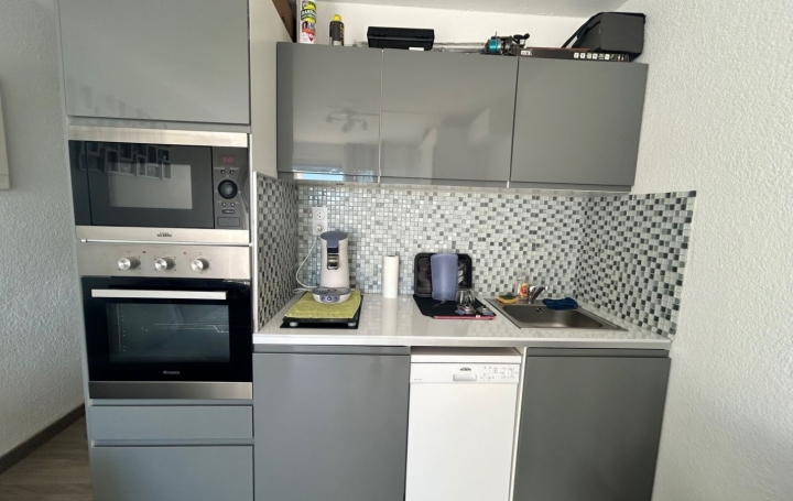 Studio LE GRAU-DU-ROI (30240)  21 m2 143 775 € 
