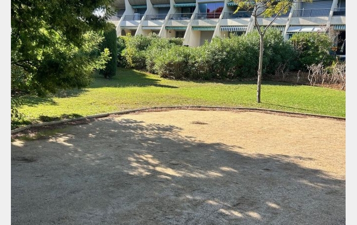 Studio LE GRAU-DU-ROI (30240)  21 m2 115 000 € 