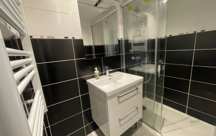 2 Pièces AIGUES-MORTES (30220)  40 m2 235 000 € 