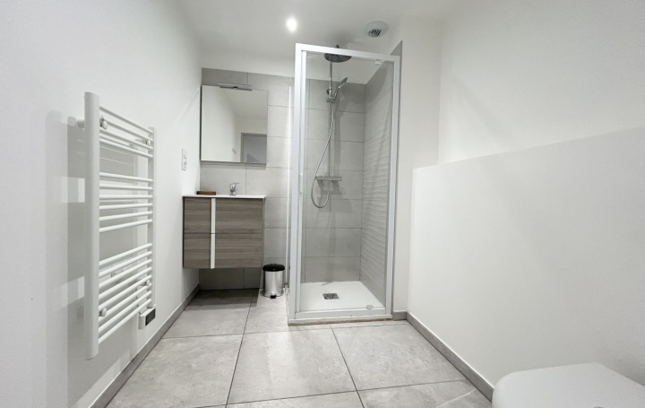 1 Pièce LE GRAU-DU-ROI (30240)  36 m2 231 660 € 