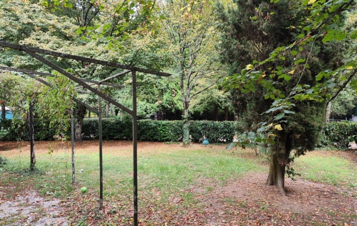 Maison SAINT-ETIENNE-VALLEE-FRANCAISE (48330)  180 m2 452 000 € 