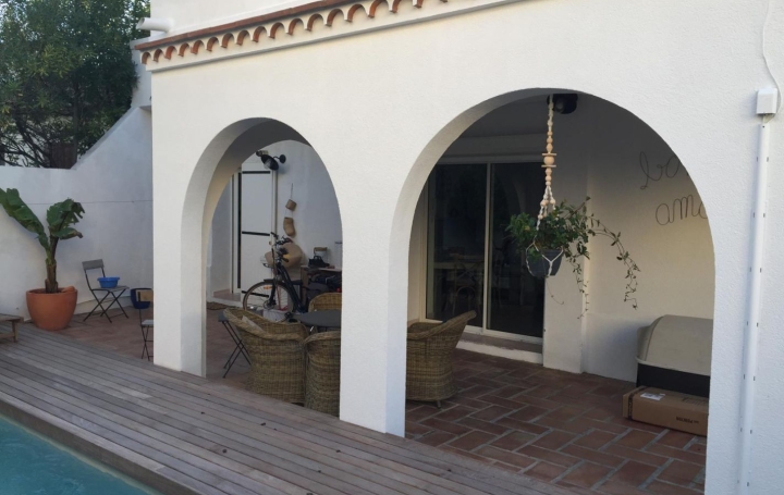 Maison LE GRAU-DU-ROI (30240)  100 m2 565 000 € 