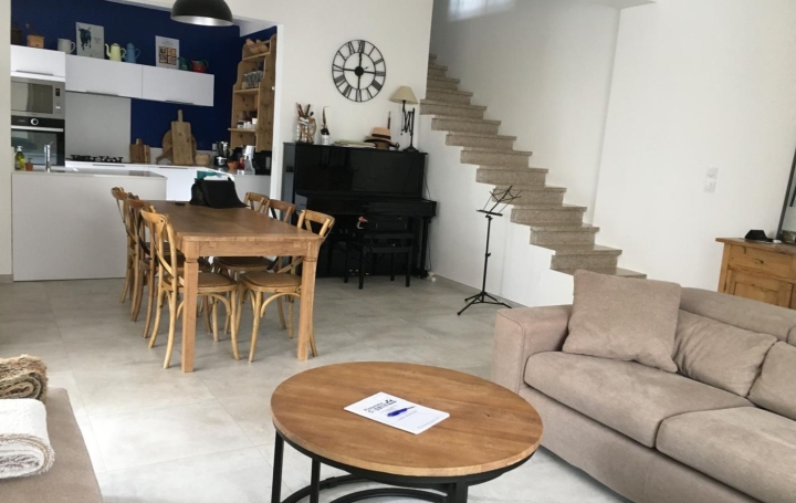Maison LE GRAU-DU-ROI (30240)  100 m2 565 000 € 