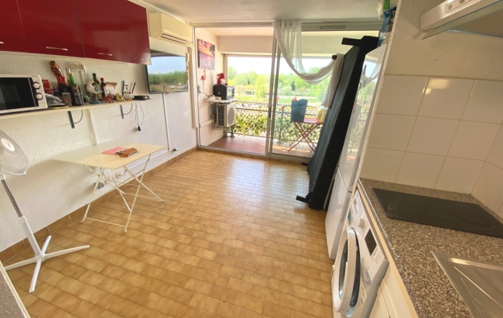 Studio LE GRAU-DU-ROI (30240)  19 m2 104 760 € 