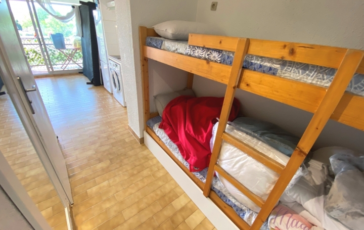 Studio LE GRAU-DU-ROI (30240)  19 m2 104 760 € 