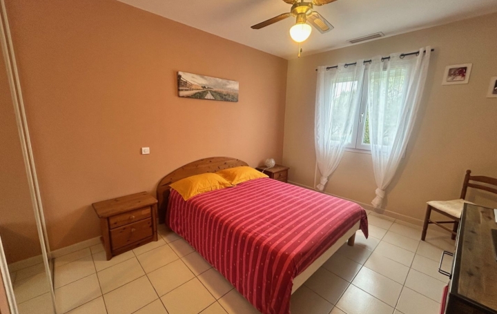 Maison VAUVERT (30600)  110 m2 376 920 € 