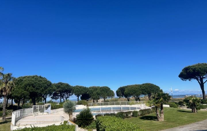 Studio LE GRAU-DU-ROI (30240)  21 m2 110 000 € 