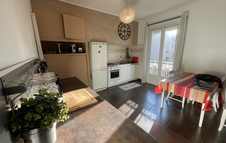 4 Pièces LE GRAU-DU-ROI (30240)  92 m2 315 000 € 