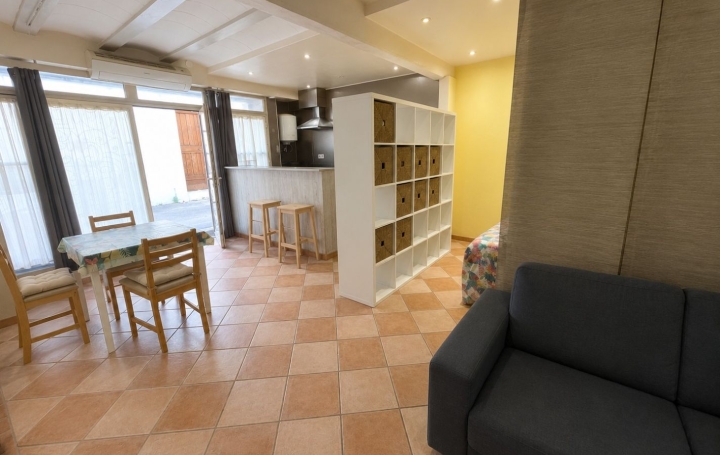 Studio AIGUES-MORTES (30220)  33 m2 120 000 € 
