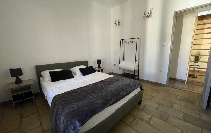 4 Pièces AIGUES-MORTES (30220)  97 m2 360 000 € 