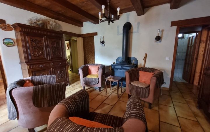 Maison SAINT-ETIENNE-VALLEE-FRANCAISE (48330)  140 m2 426 400 € 
