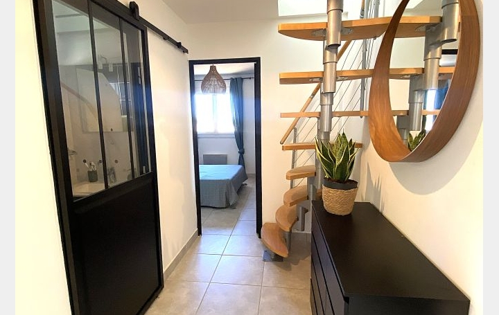 3 Pièces LE GRAU-DU-ROI (30240)  63 m2 252 720 € 