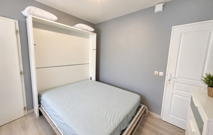 Studio LE GRAU-DU-ROI (30240)  18 m2 80 000 € 