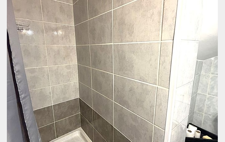 Studio LE GRAU-DU-ROI (30240)  18 m2 80 000 € 