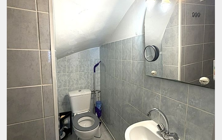 Studio LE GRAU-DU-ROI (30240)  18 m2 80 000 € 