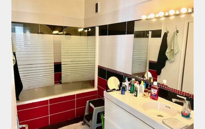 3 Pièces MONTPELLIER (34000)  78 m2 1 250 € 