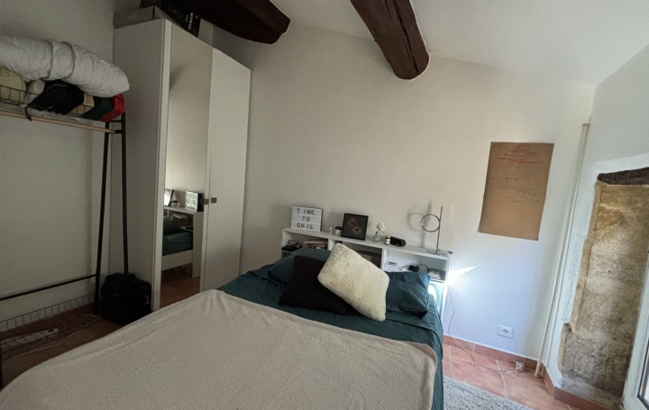 2 Pièces REMOULINS (30210)  37 m2 512 € 