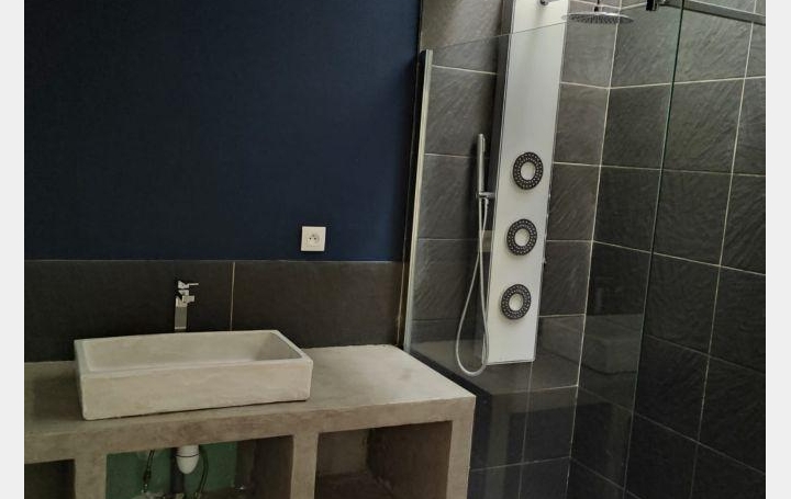 Maison de village LECQUES (30250)  90 m2 339 200 € 