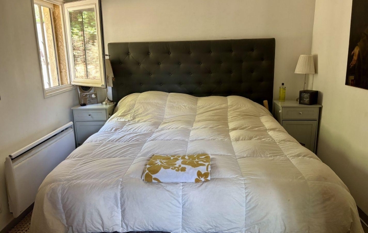 Villa NIMES (30000)  140 m2 497 000 € 