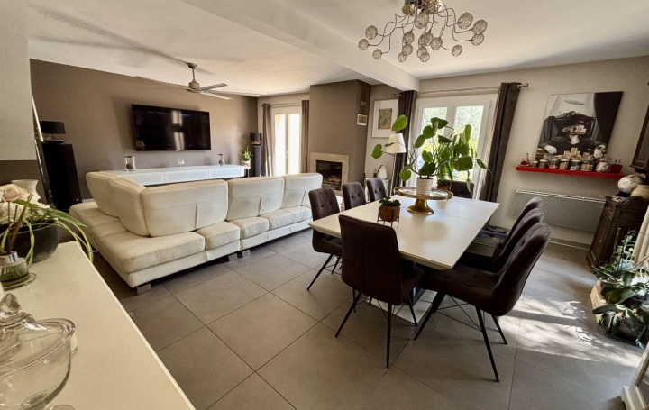 Villa NIMES (30000)  140 m2 497 000 € 