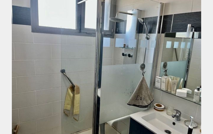 4 Pièces MONTPELLIER (34000)  81 m2 197 500 € 