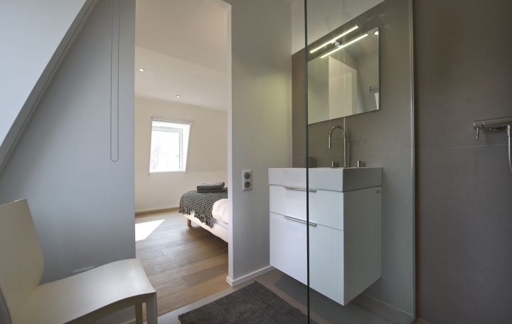 Maison NIMES (30000)  335 m2 1 950 000 € 