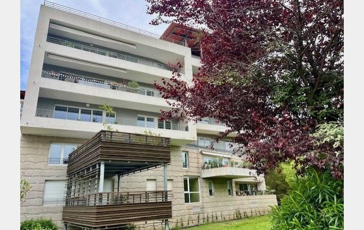 3 Pièces MONTPELLIER (34000)  66 m2 300 000 € 