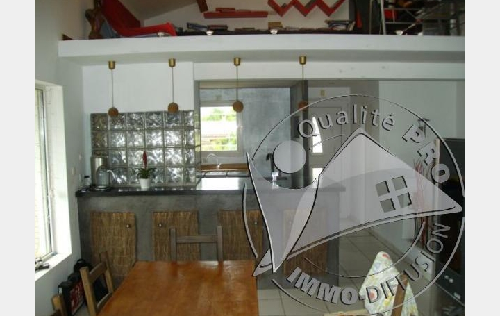 Réseau Immo-diffusion : Villa  LA CIOTAT  120 m2 540 000 € 