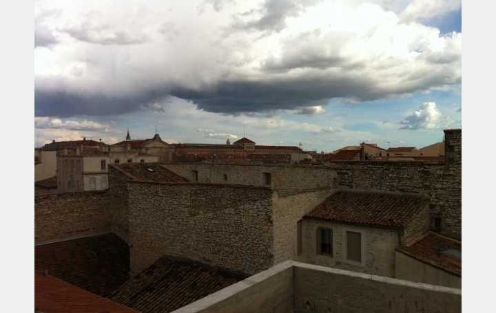 Maison de ville NIMES (30000)  240 m2 730 000 € 