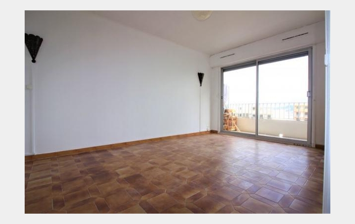 Réseau Immo-diffusion : Appartement P2  AJACCIO  45 m2 700 € 