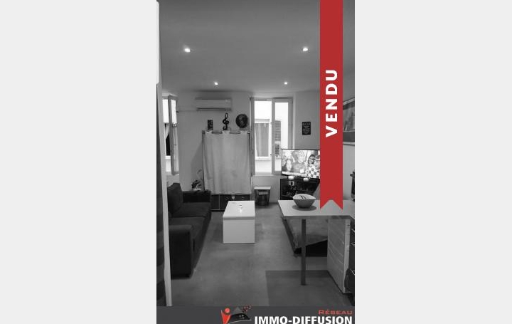 Réseau Immo-diffusion : Appartement P2  AJACCIO  32 m2 655 € 