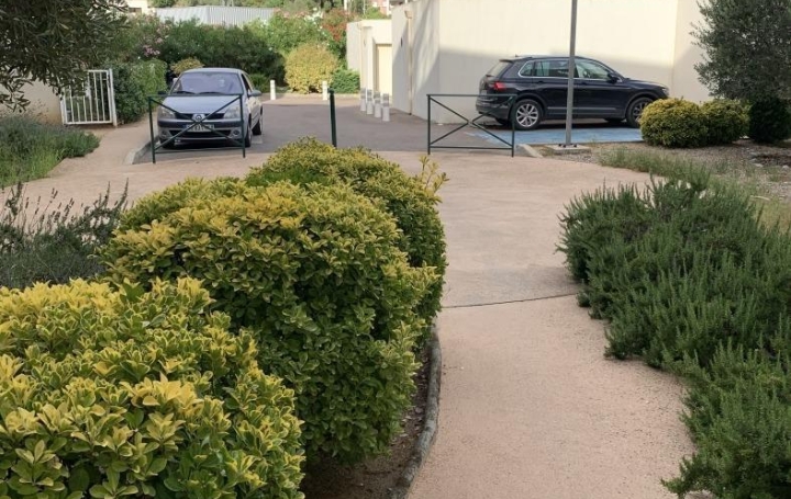 2 Pièces AJACCIO (20090)  48 m2 830 € 