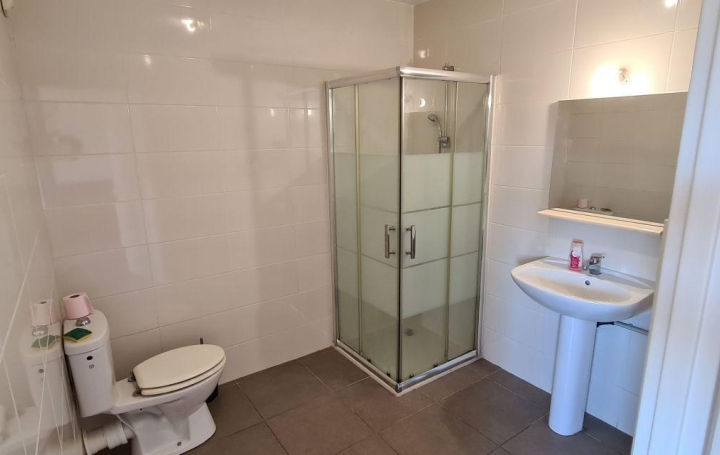 1 Pièce AJACCIO (20090)  25 m2 570 € 