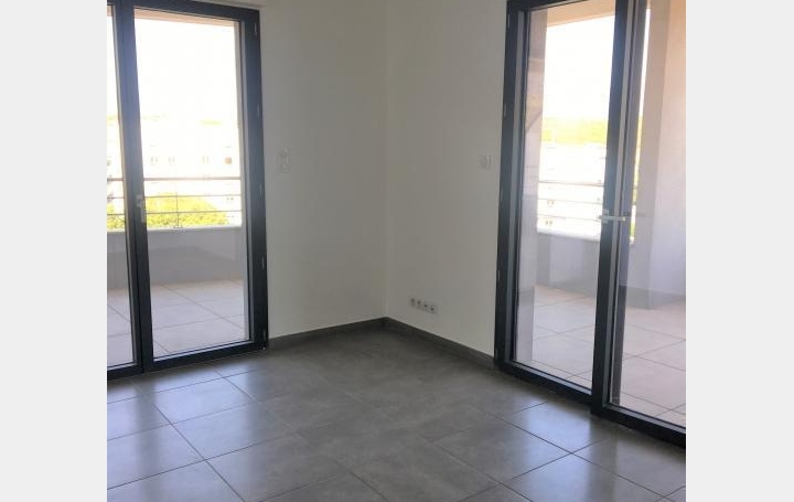 2 Pièces AJACCIO (20090)  45 m2 730 € 