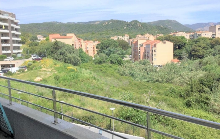 2 Pièces AJACCIO (20090)  45 m2 730 € 