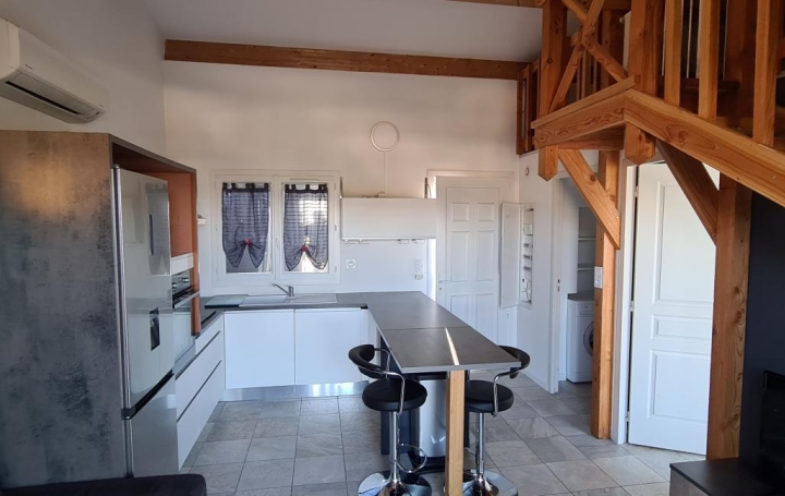 2 Pièces BASTELICACCIA (20129)  32 m2 845 € 