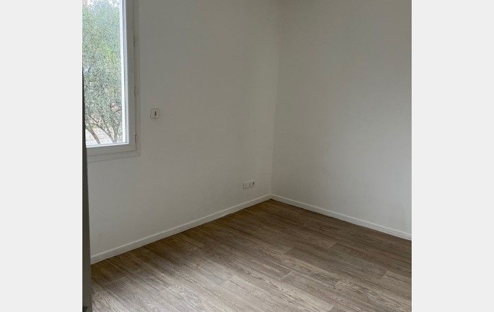 2 Pièces AJACCIO (20090)  38 m2 680 € 