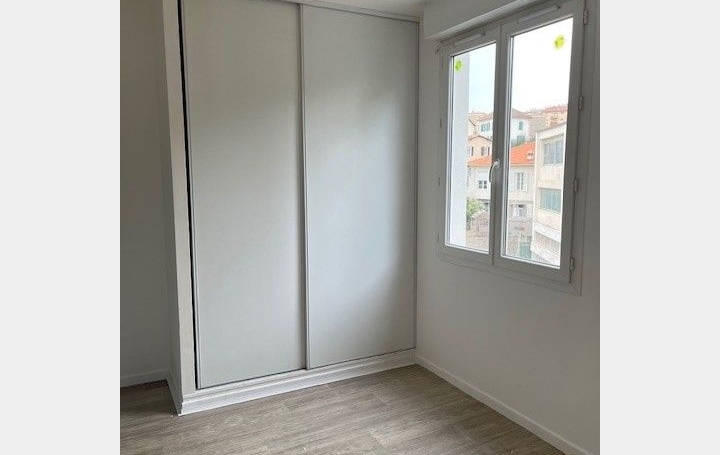 2 Pièces AJACCIO (20090)  38 m2 680 € 