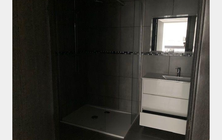 3 Pièces AJACCIO (20090)  72 m2 1 160 € 