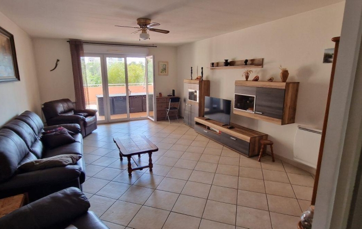 3 Pièces AJACCIO (20090)  81 m2 1 190 € 