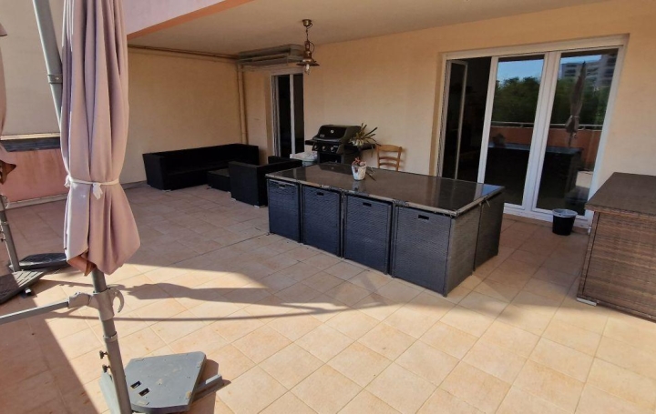 3 Pièces AJACCIO (20090)  81 m2 1 190 € 